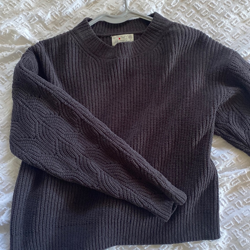 Grey sweater